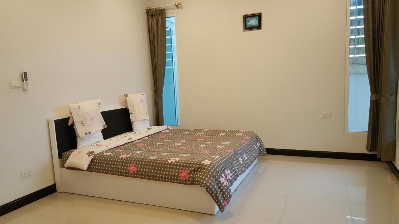 Baanpak Soi 102 Hotel Хуа Хин Екстериор снимка