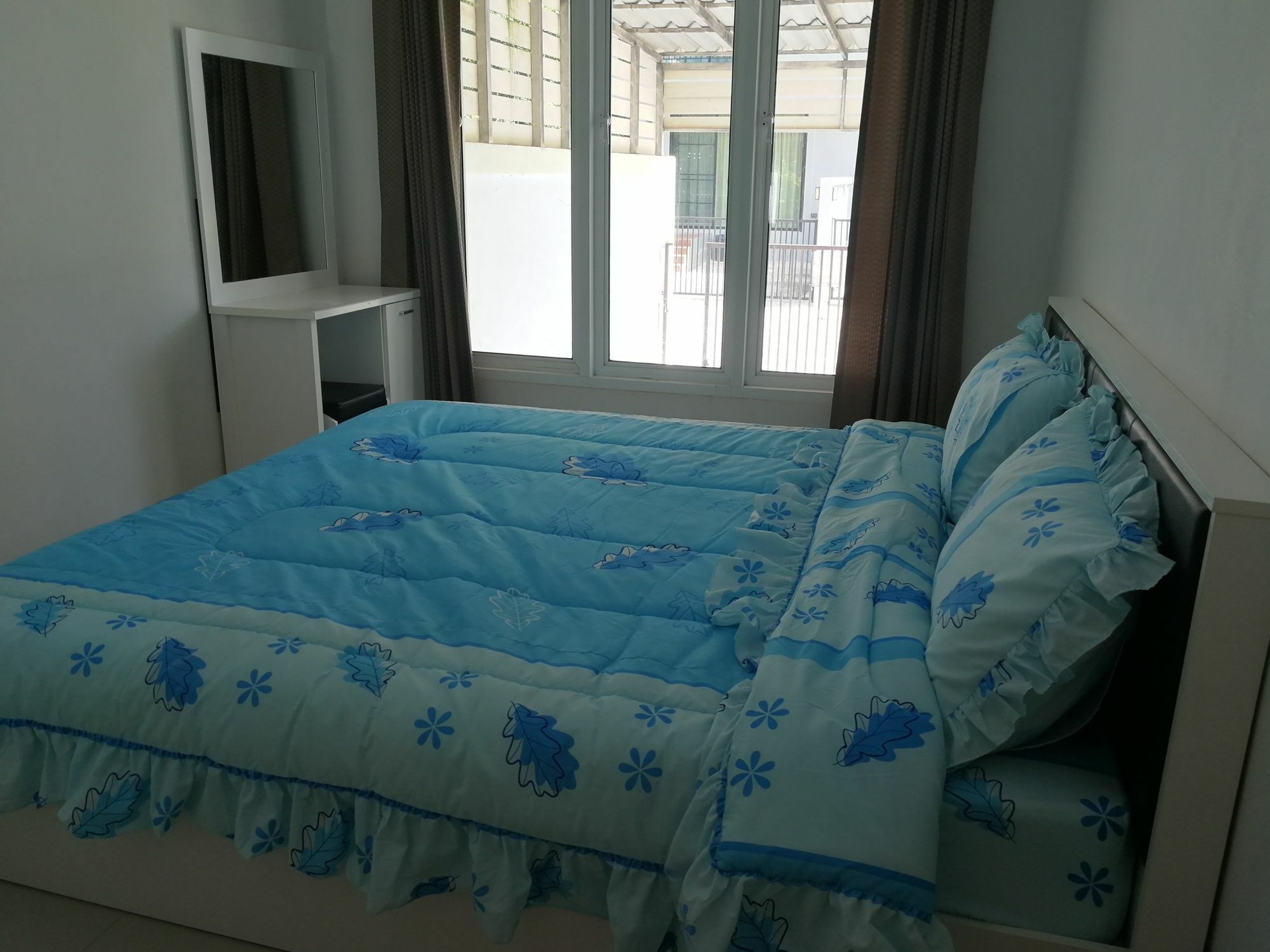 Baanpak Soi 102 Hotel Хуа Хин Екстериор снимка